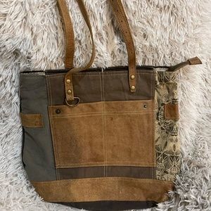 Myra Bag